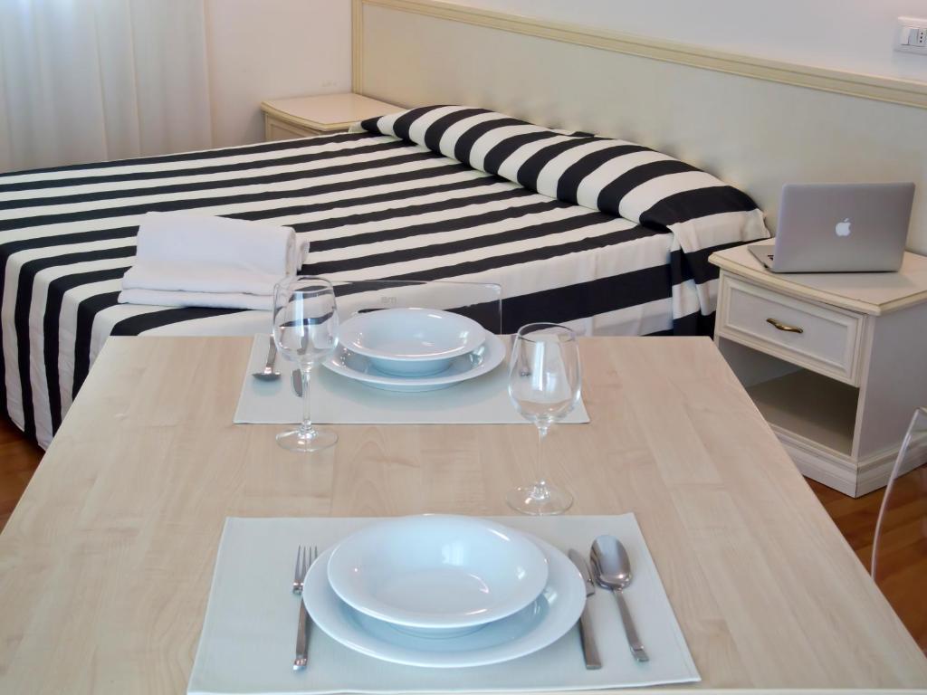 Residence Divina Rimini Zimmer foto
